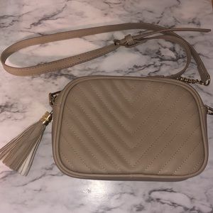 Windsor Nude Crossbody with tassel gold hardware ✨